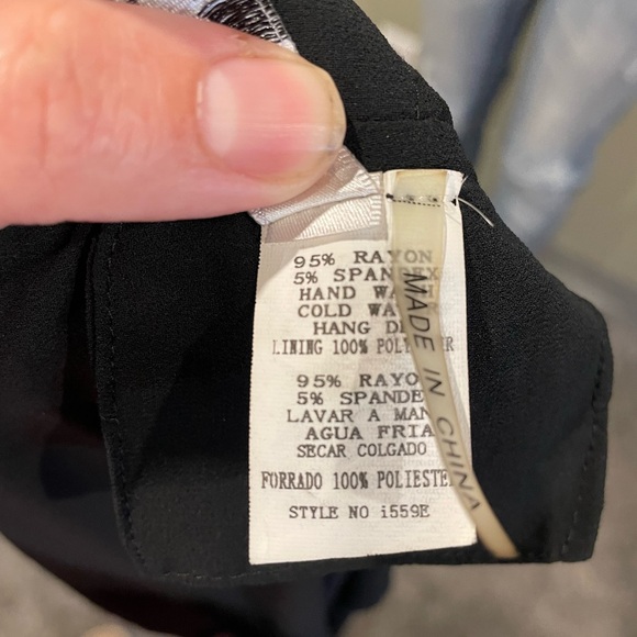 Miilla/ size large long black hooded cardigan - Picture 4 of 5